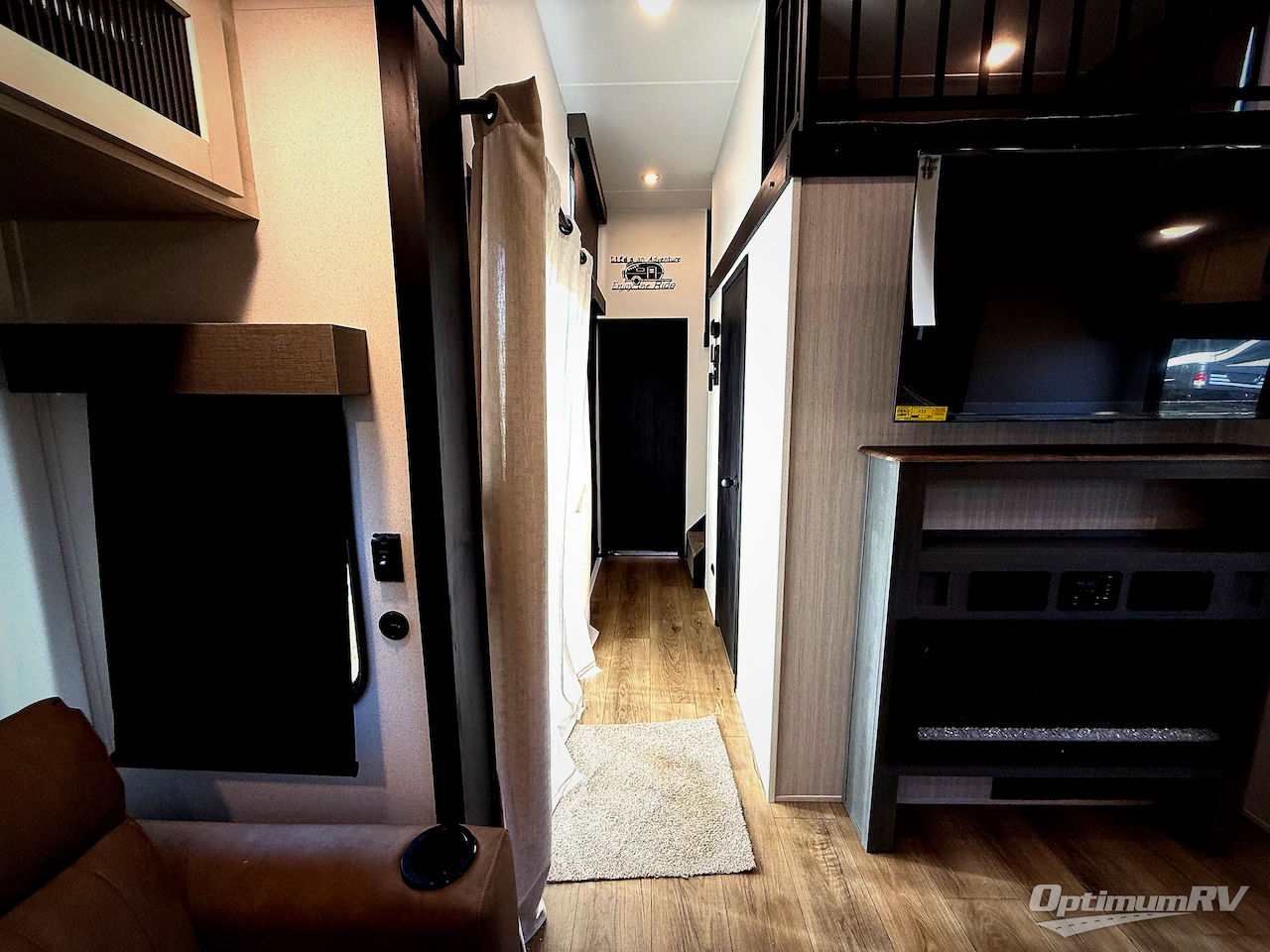 2026 Forest River Puma Vista 403LFT Photo 15