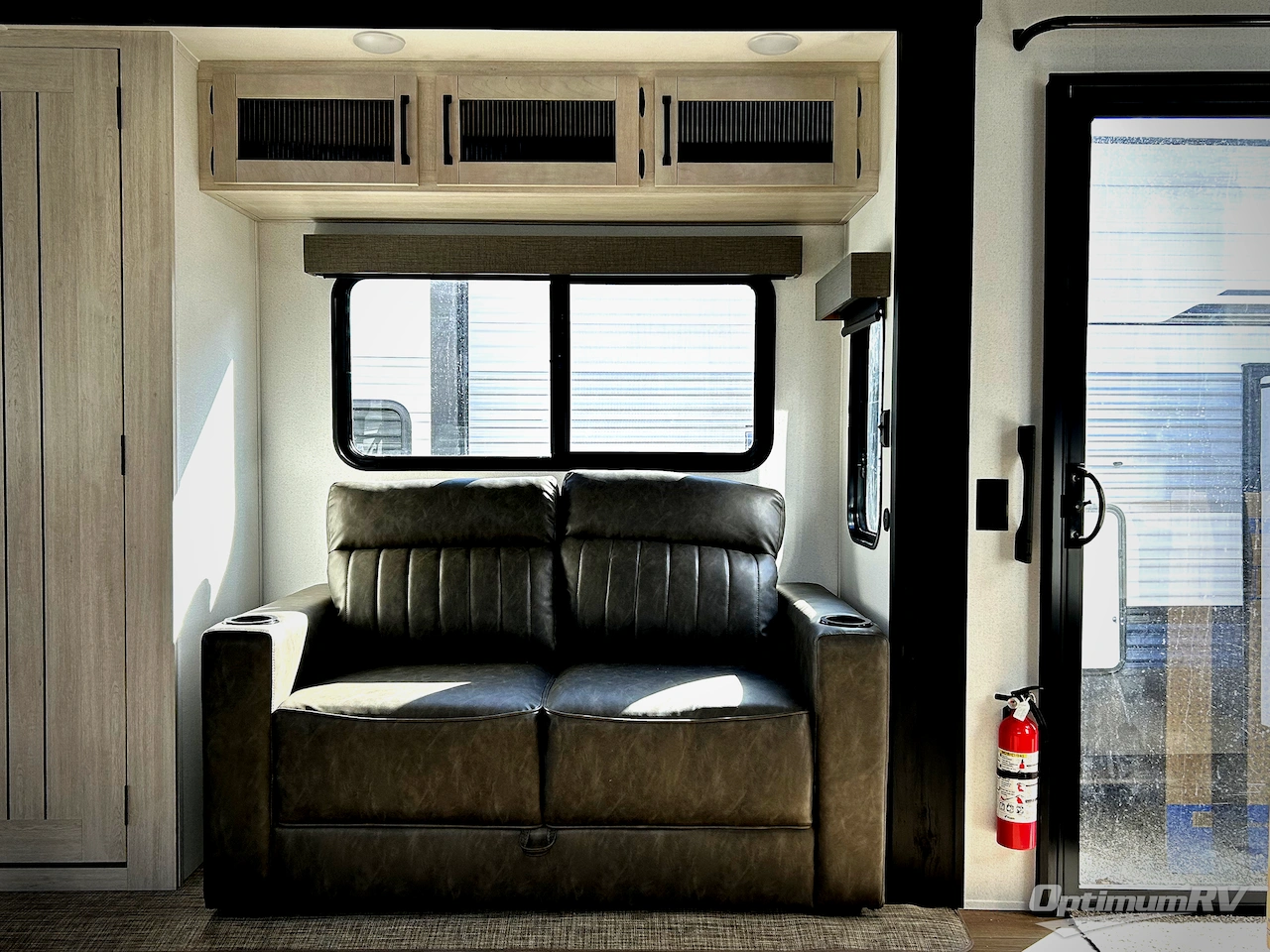 2026 Forest River Puma Vista 403LFT Photo 8