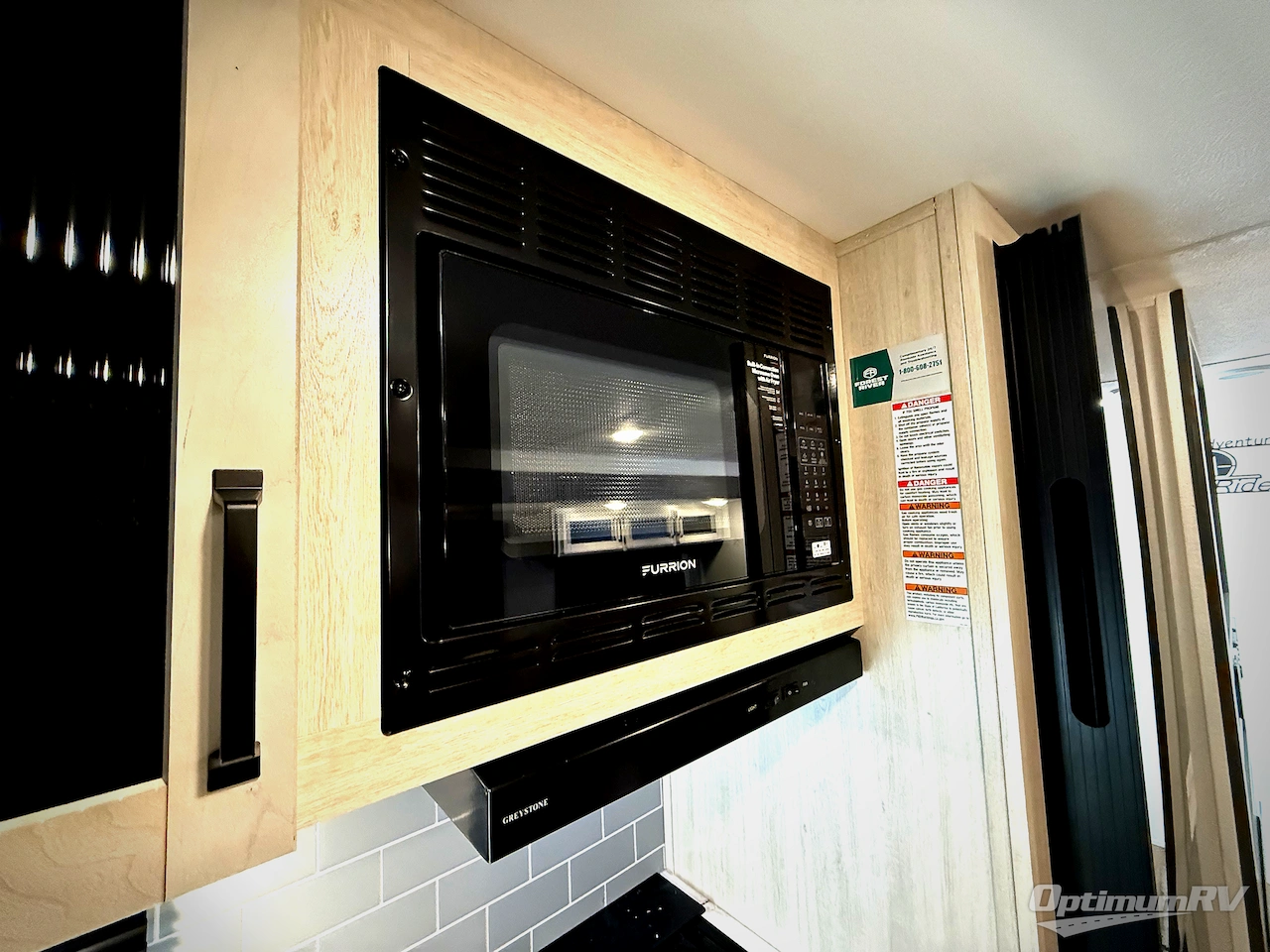 2026 Palomino Puma 31QBBH Photo 12