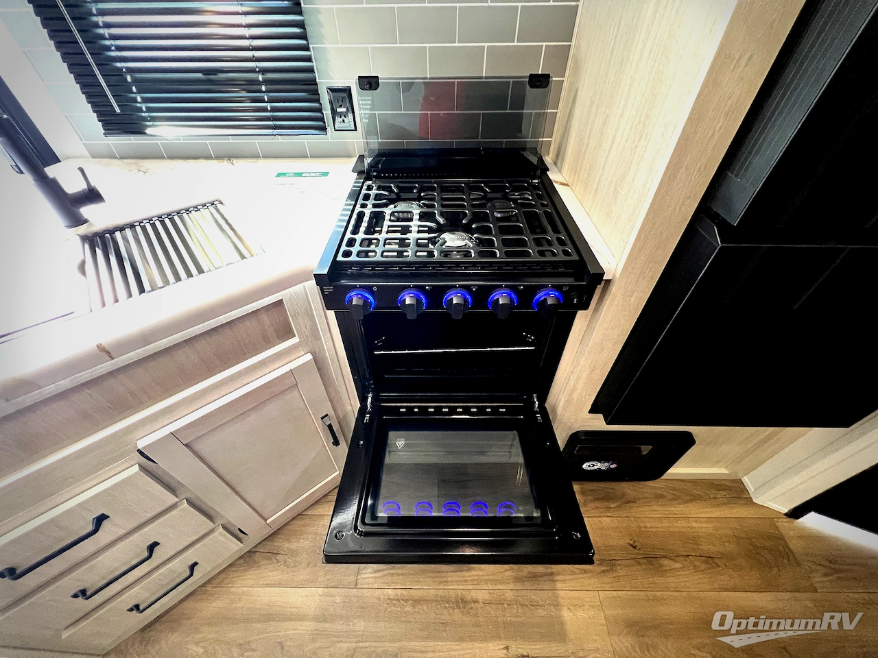 2026 Forest River Puma 32BHQS Photo 12