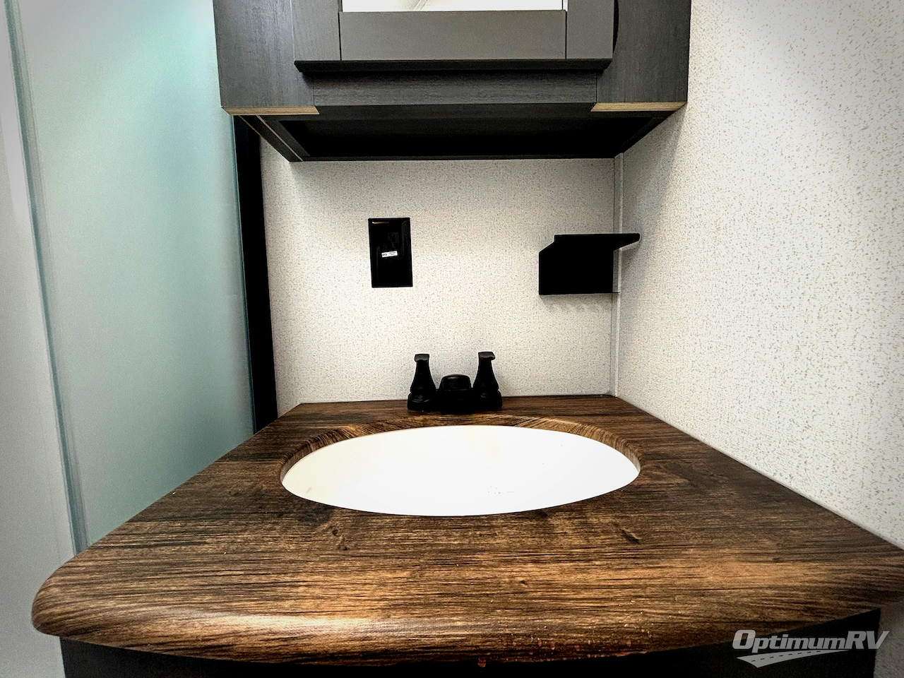 2026 Palomino Puma 32BHQS Photo 9