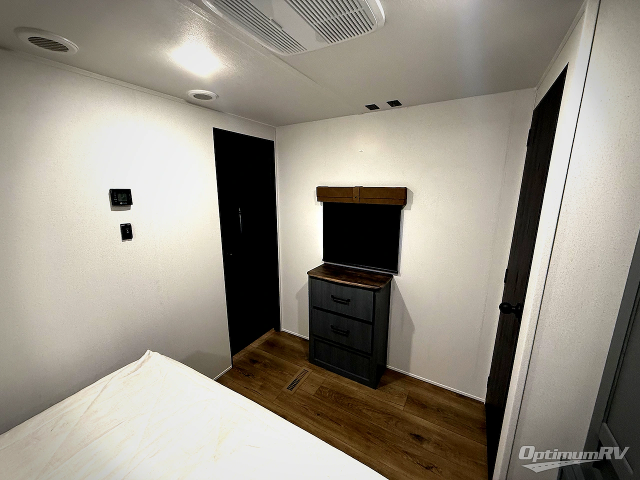 2026 Palomino Puma 32BHQS Photo 25