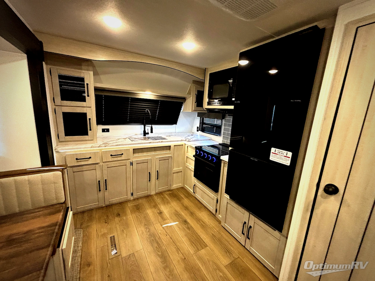 2026 Forest River Puma 31FKRK Photo 6