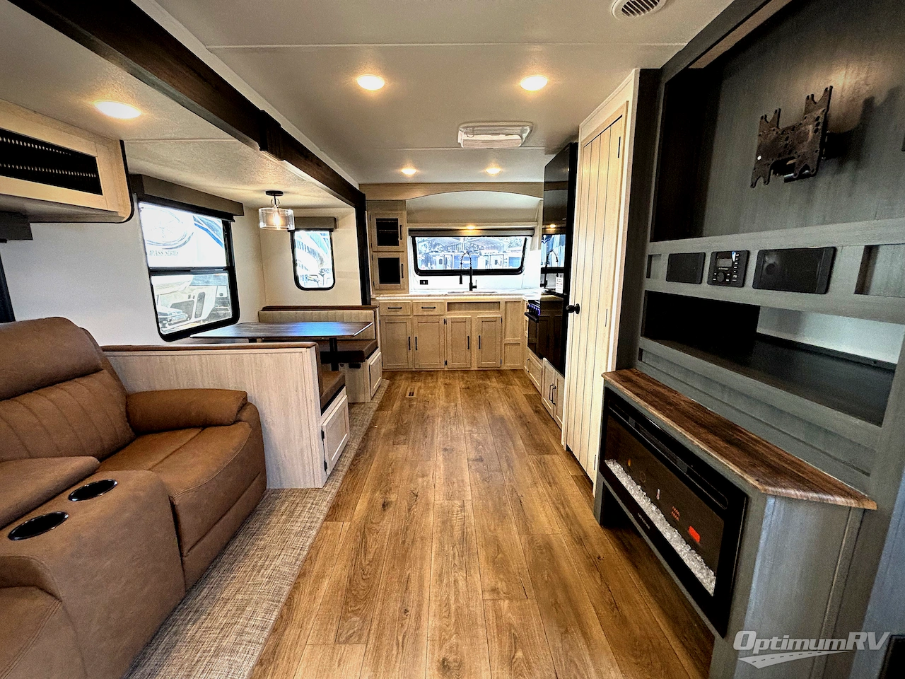 2026 Palomino Puma 31FKRK Photo 4