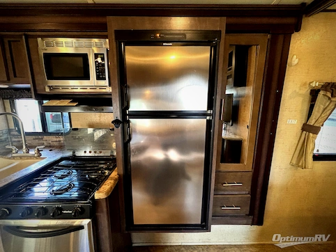 2016 Forest River Surveyor 240RBS RV Photo 3