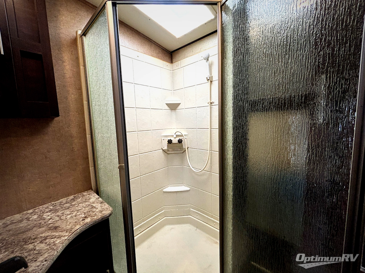 2016 Forest River Surveyor 240RBS Photo 10