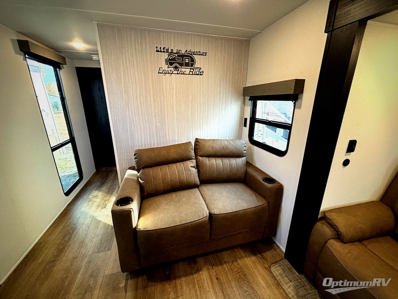 2026 Palomino Puma 31FKRK Photo 5