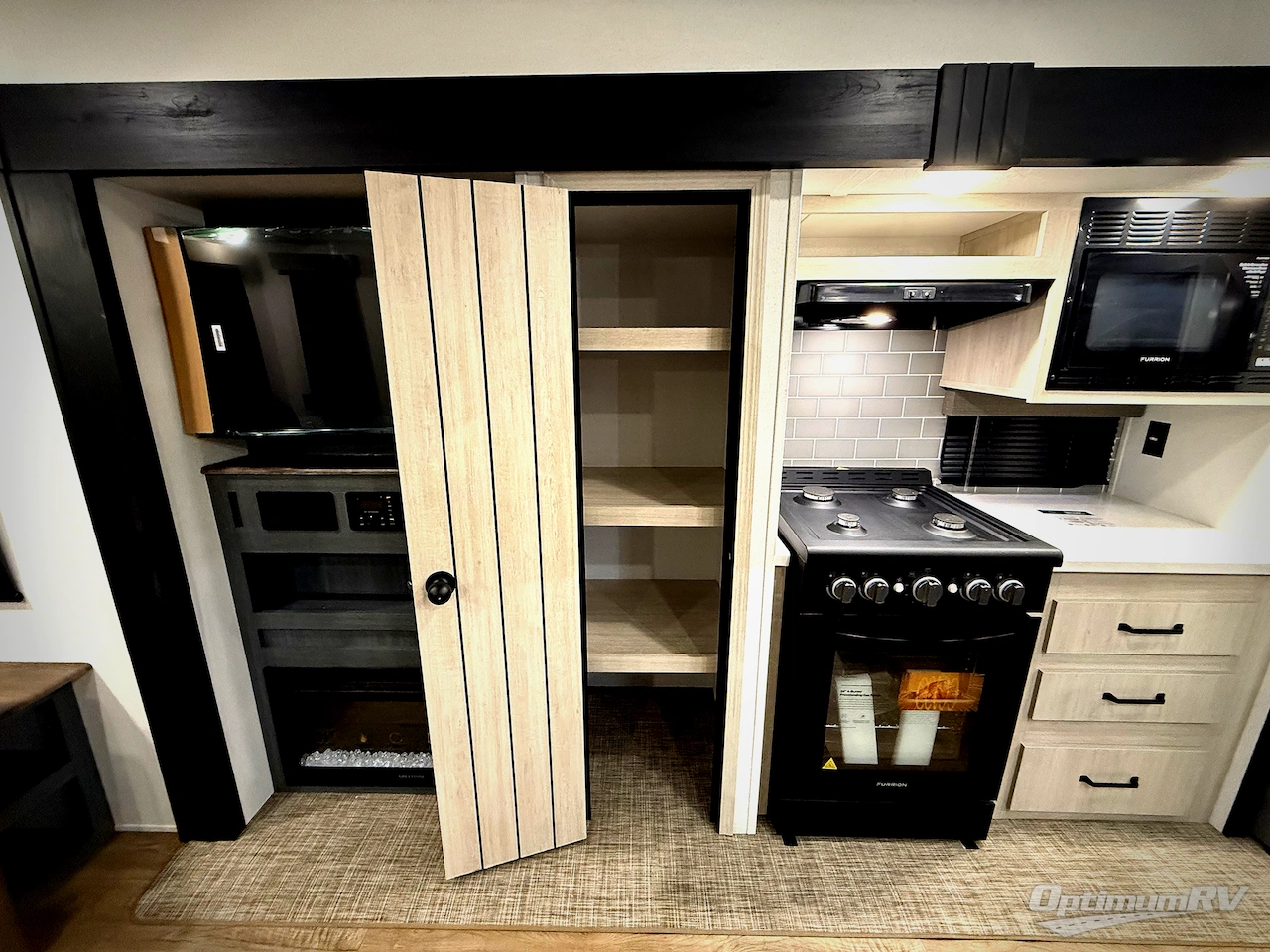 2026 Forest River Puma Vista 38RLB Photo 11