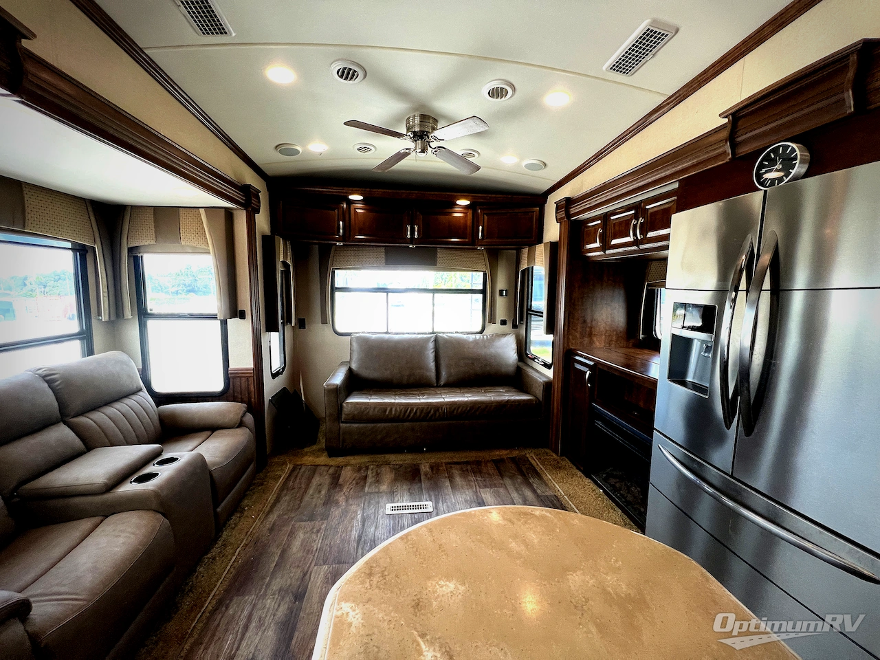 2016 Forest River Cardinal 3250RL Photo 21