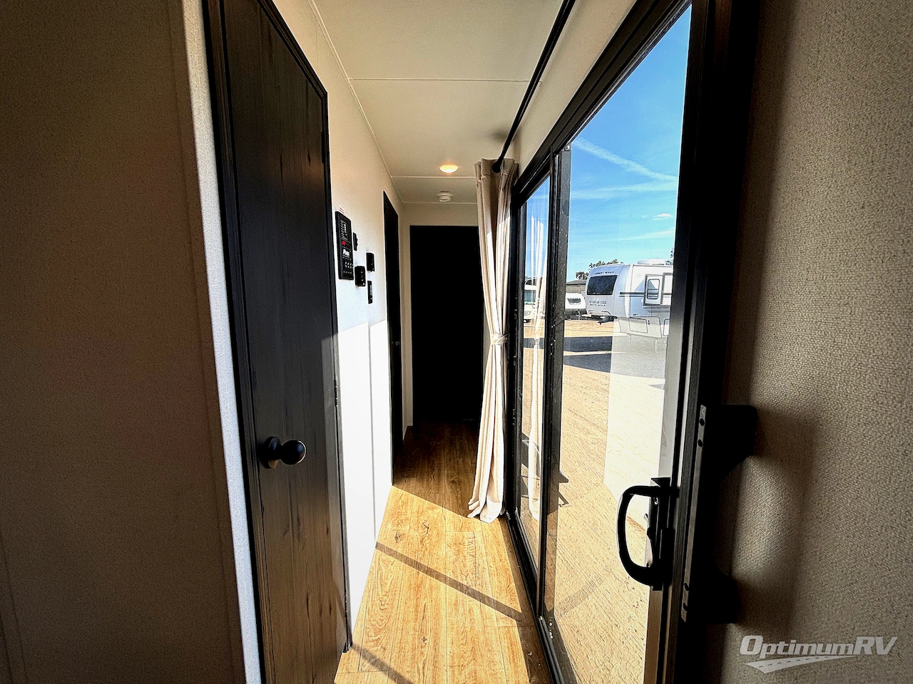 2026 Forest River Puma Vista 38RLB Photo 6