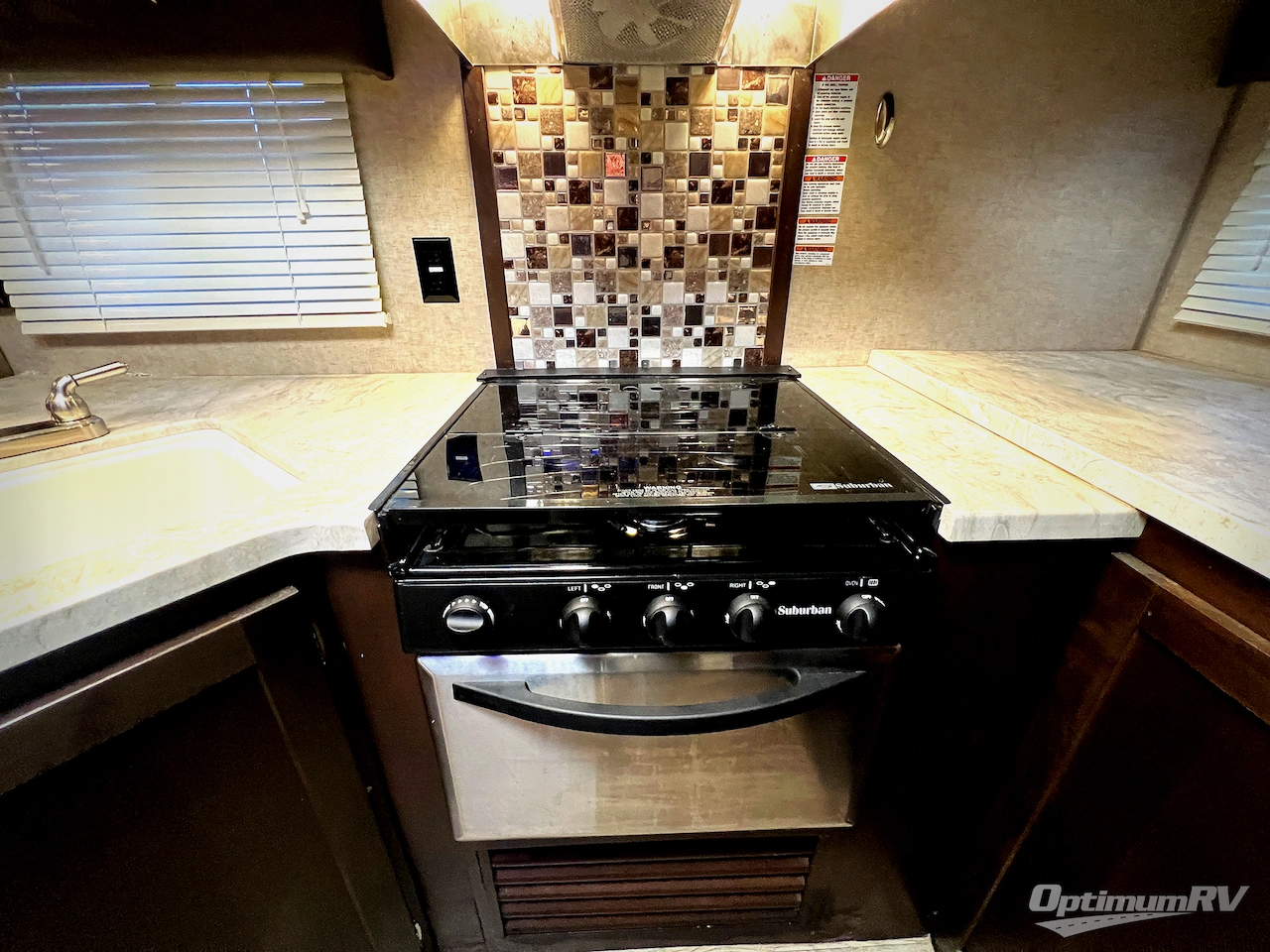 2017 Forest River Cherokee Grey Wolf 24RK Photo 12