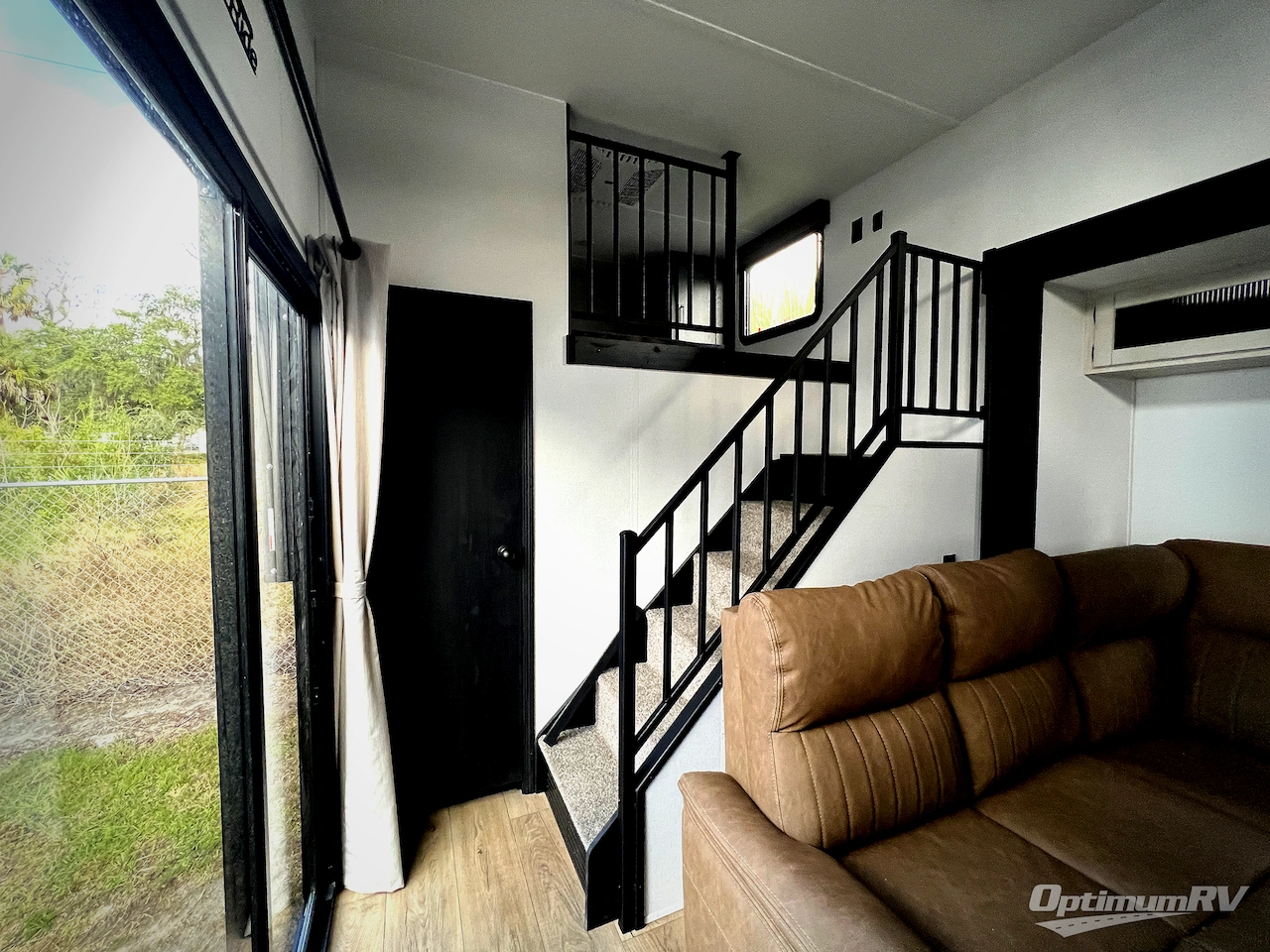 2026 Forest River Puma Vista 420LFT Photo 7