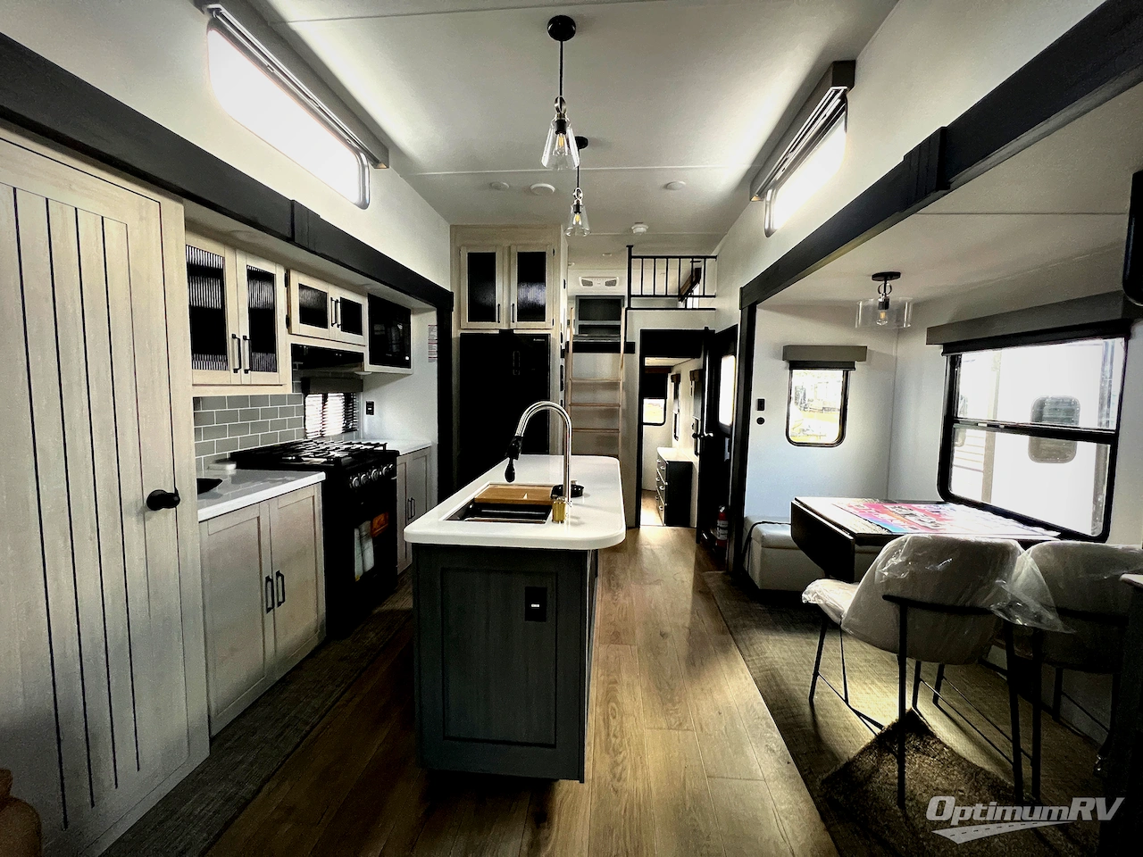 2026 Forest River Puma Vista 420LFT Photo 12