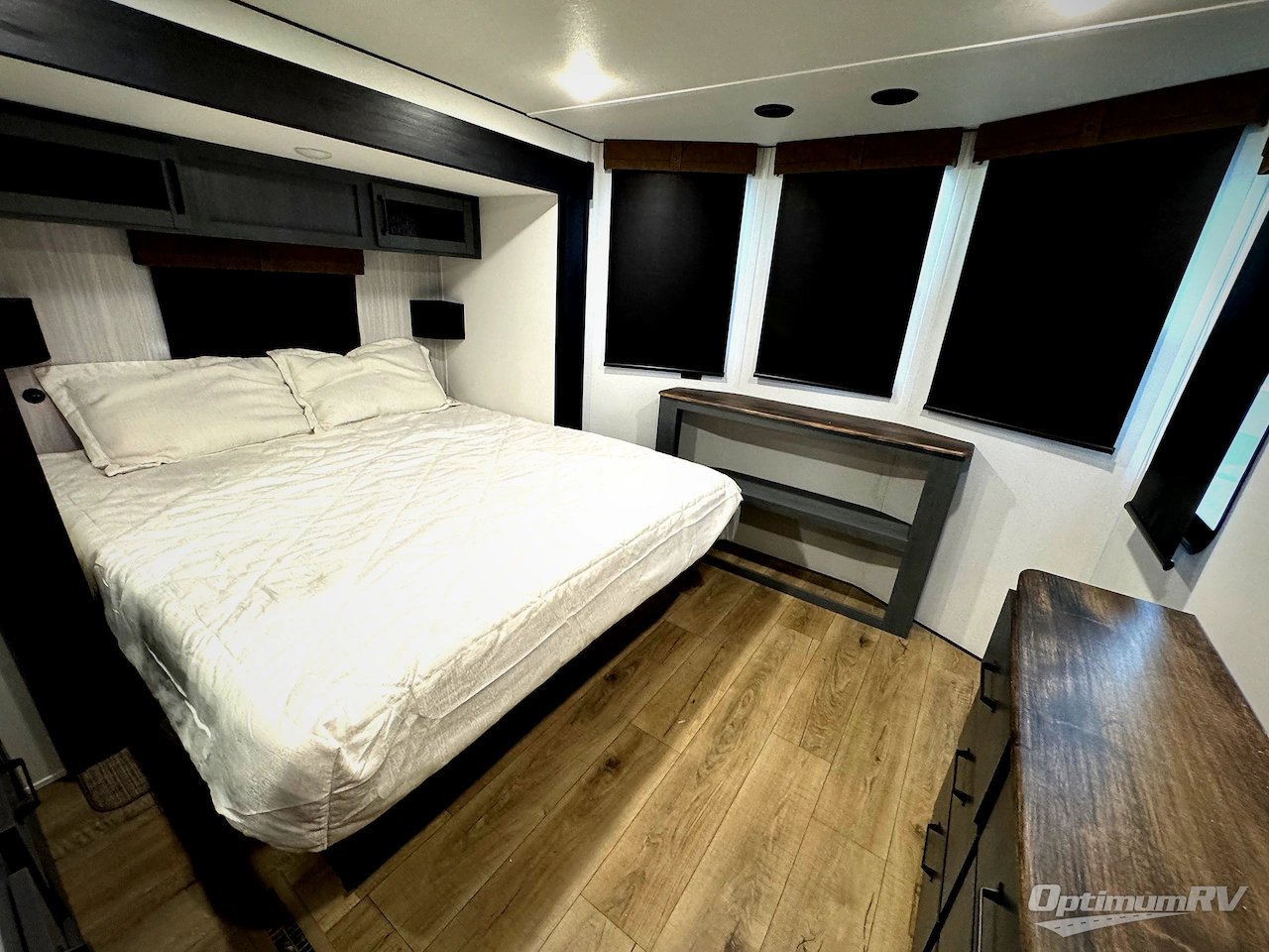 2026 Forest River Puma Vista 402LFT Photo 6