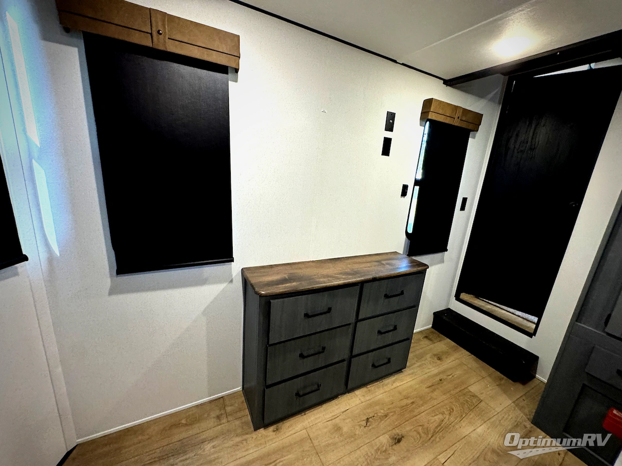 2026 Forest River Puma Vista 402LFT Photo 9