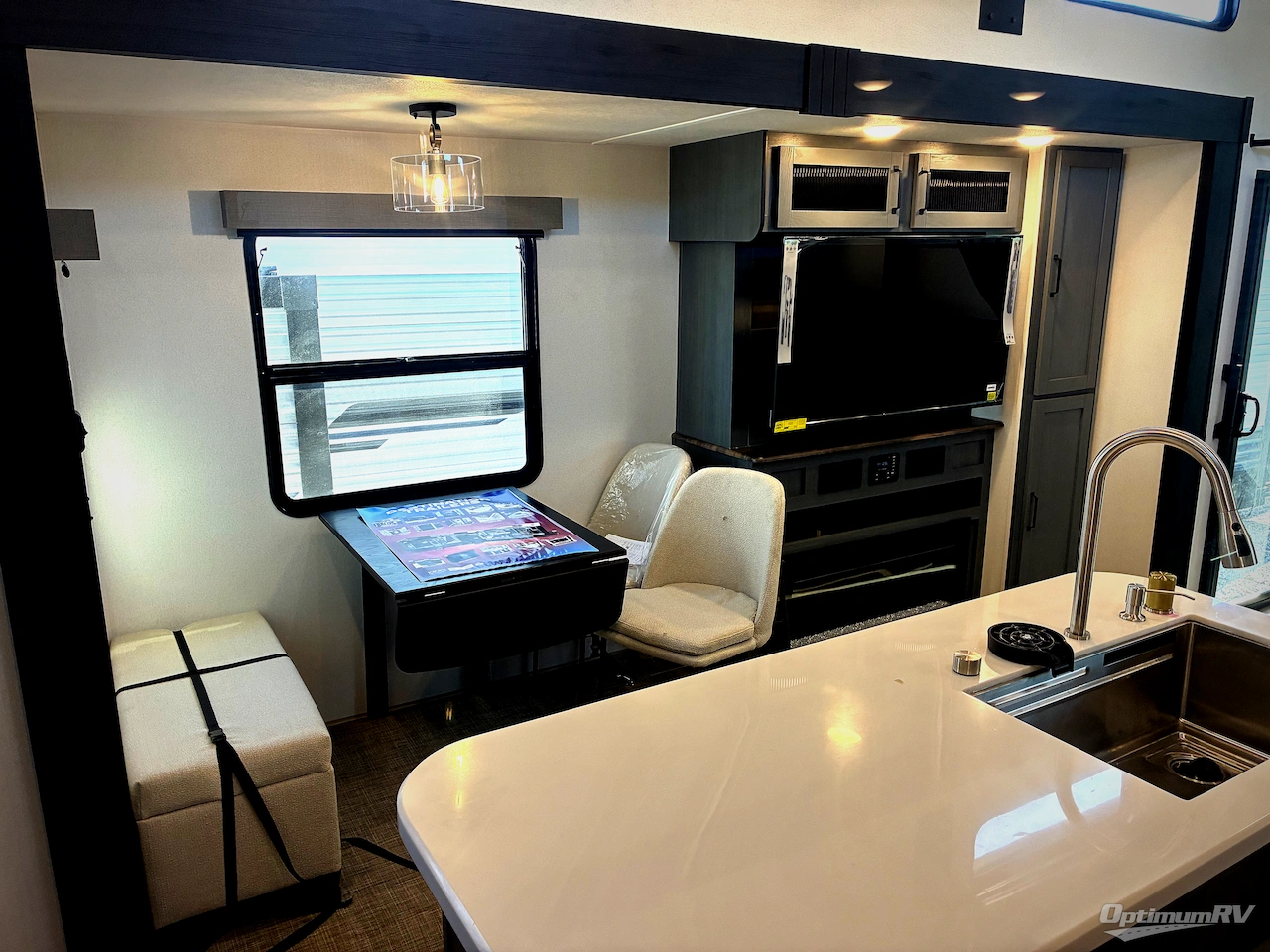 2026 Forest River Puma Vista 420LFT Photo 9