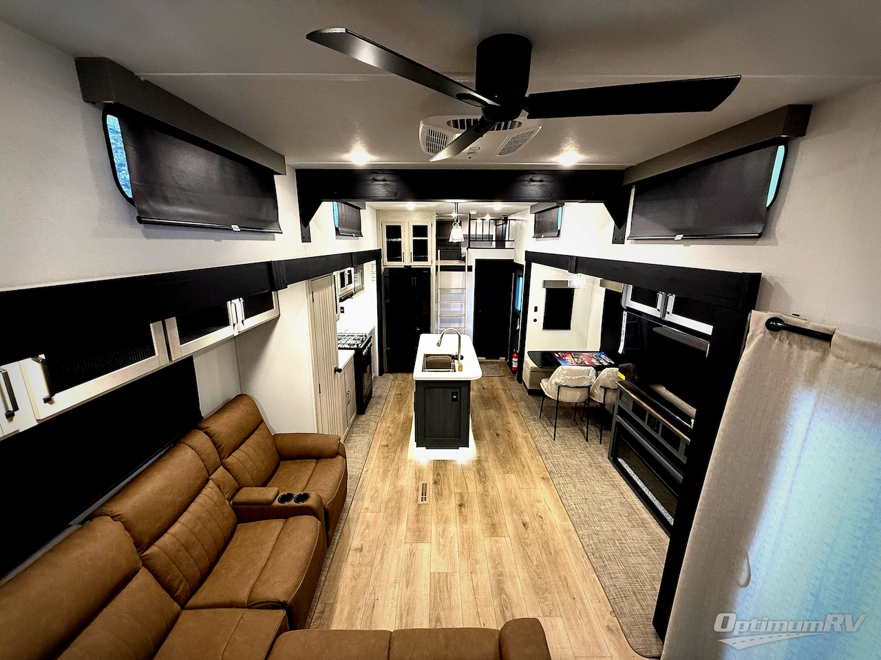 2026 Forest River Puma Vista 420LFT Photo 5