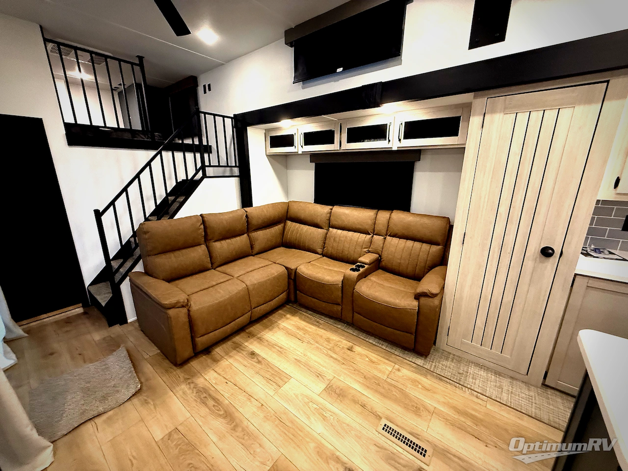 2026 Forest River Puma Vista 420LFT Photo 8