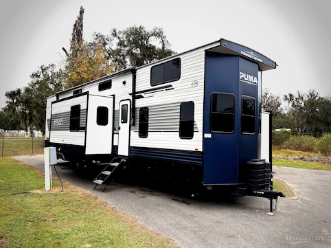 New 2026 Forest River Puma Vista 420LFT Featured Photo