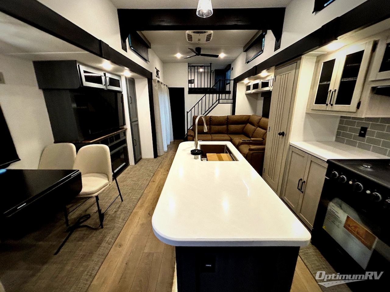 2026 Forest River Puma Vista 420LFT Photo 4