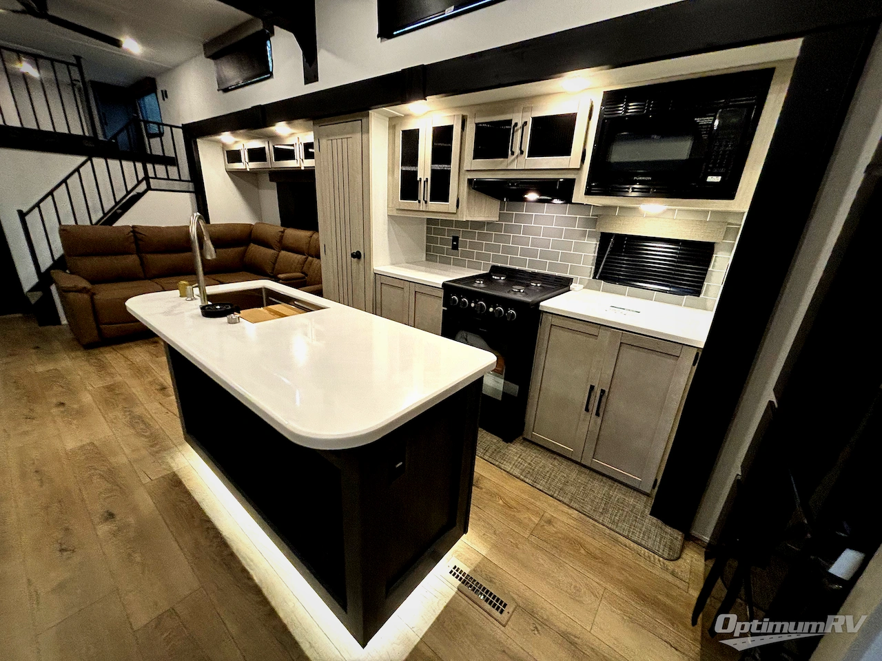 2026 Forest River Puma Vista 420LFT Photo 16