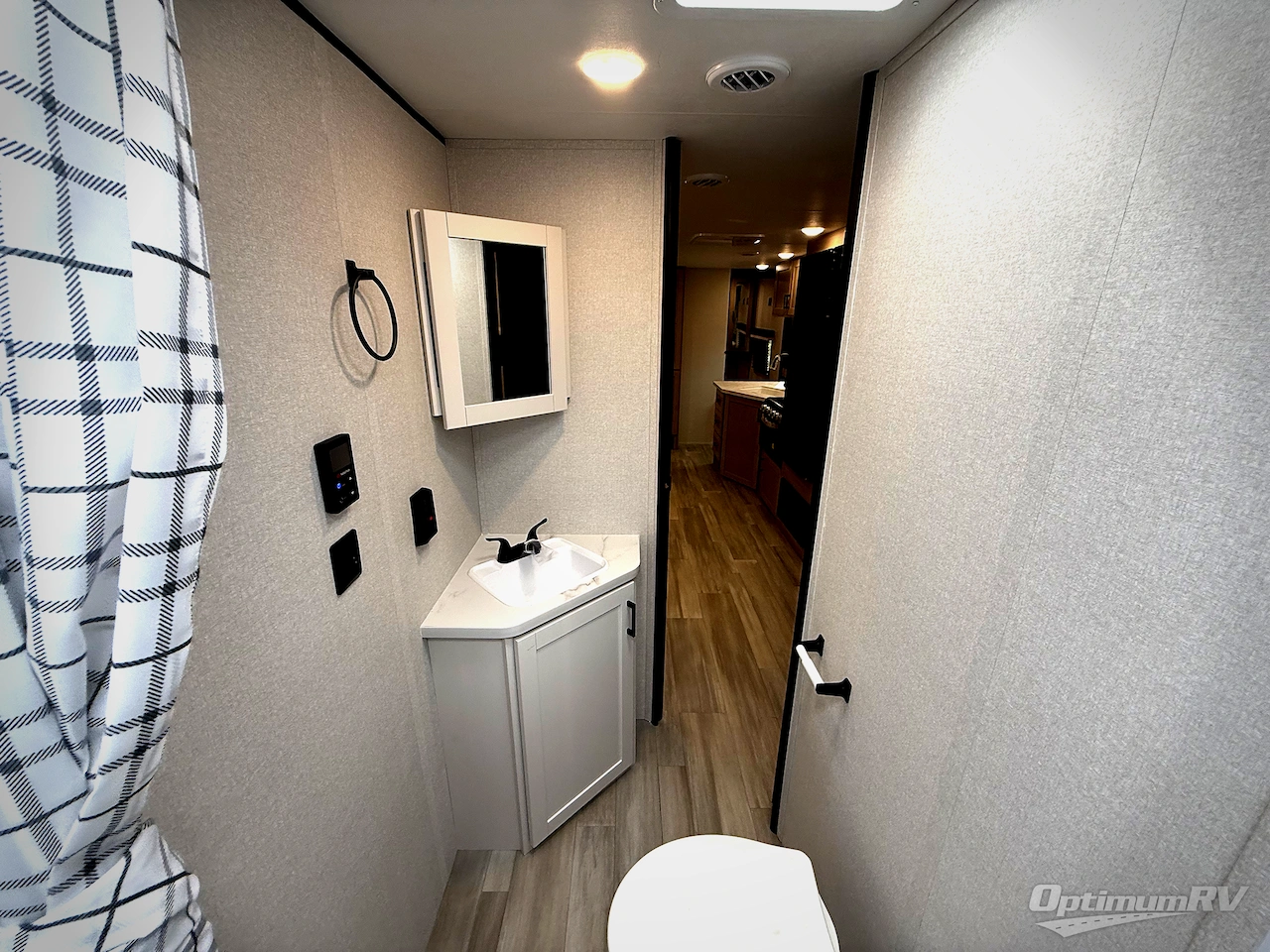 2026 Heartland Prowler 2802BHS Photo 19