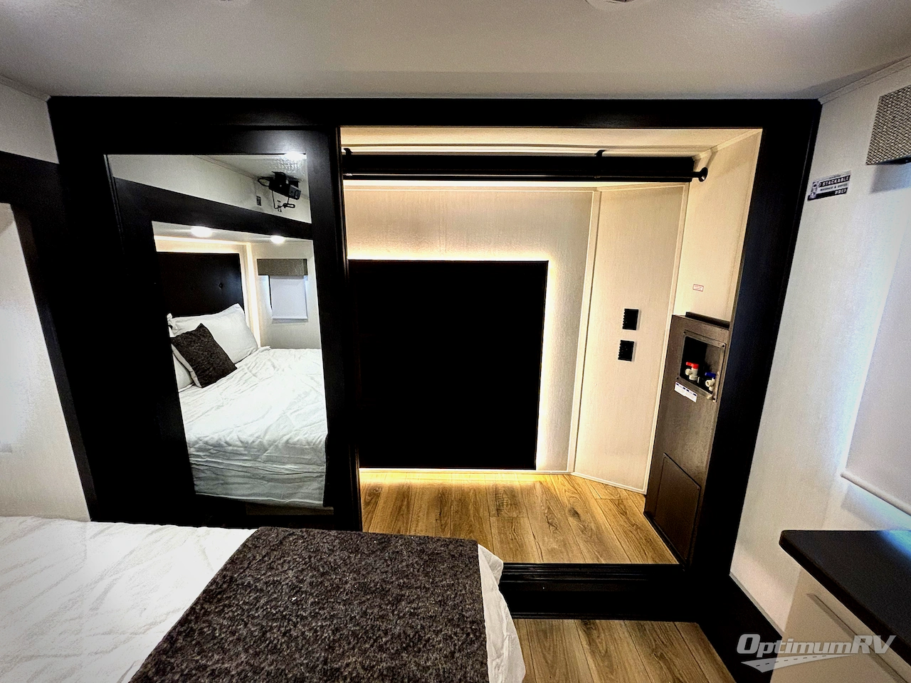 2026 Forest River Sabre 36DBB Photo 10