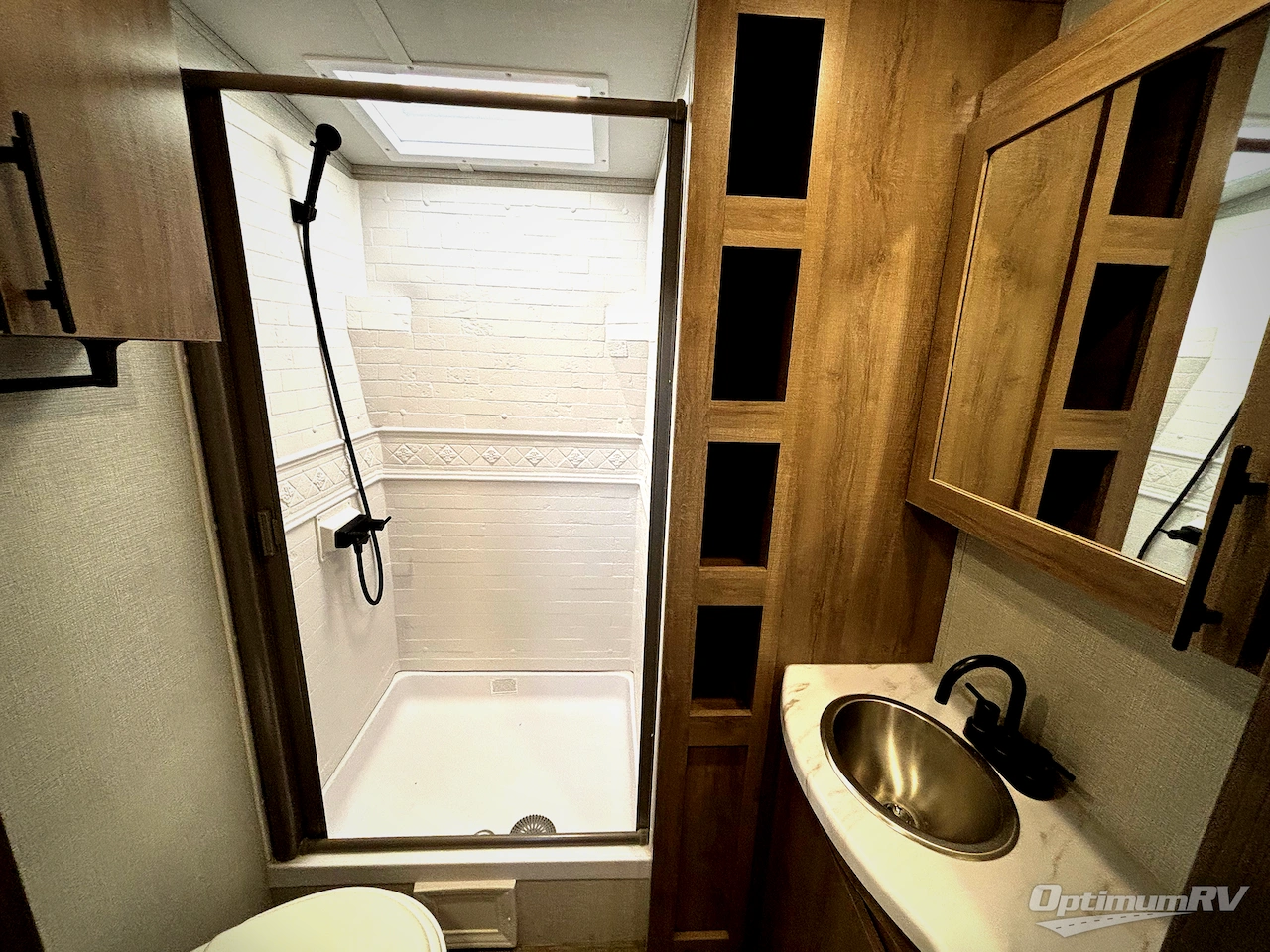 2023 Grand Design Imagine 2670MK Photo 10