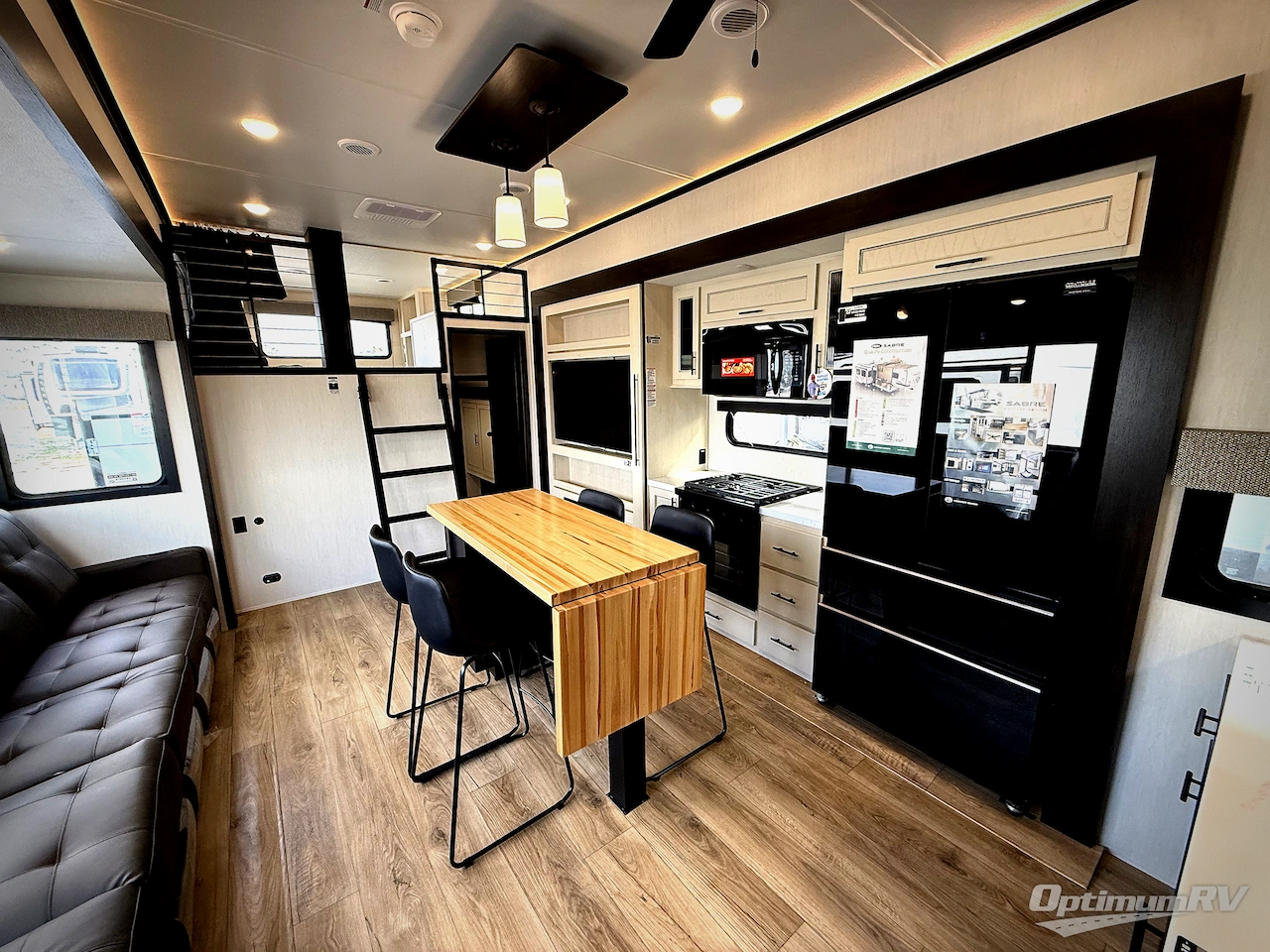 2026 Forest River Cherokee Sabre 36DBB Photo 4