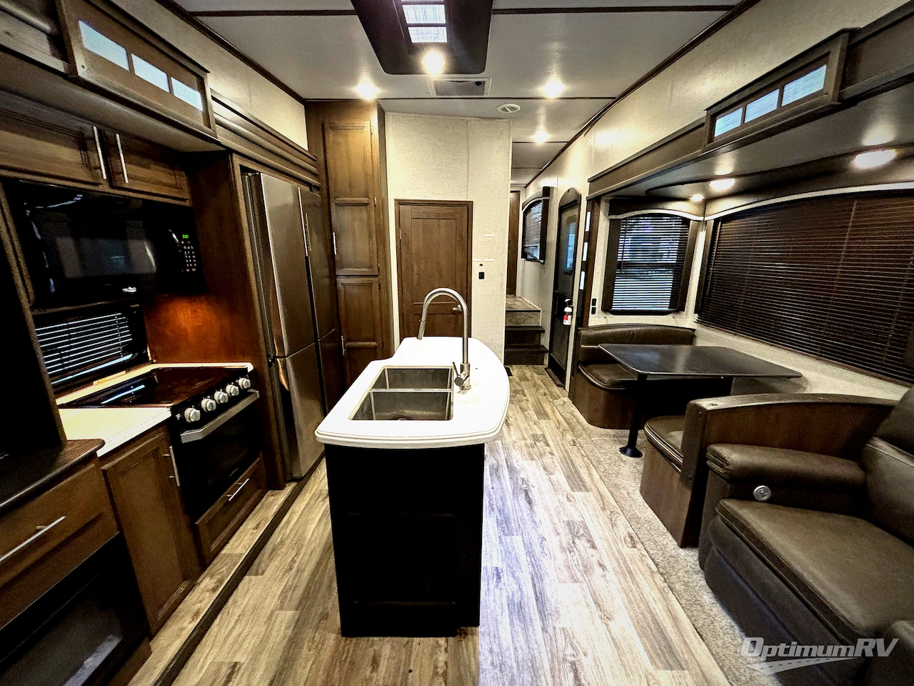 2021 Keystone Cougar 368MBI Photo 5