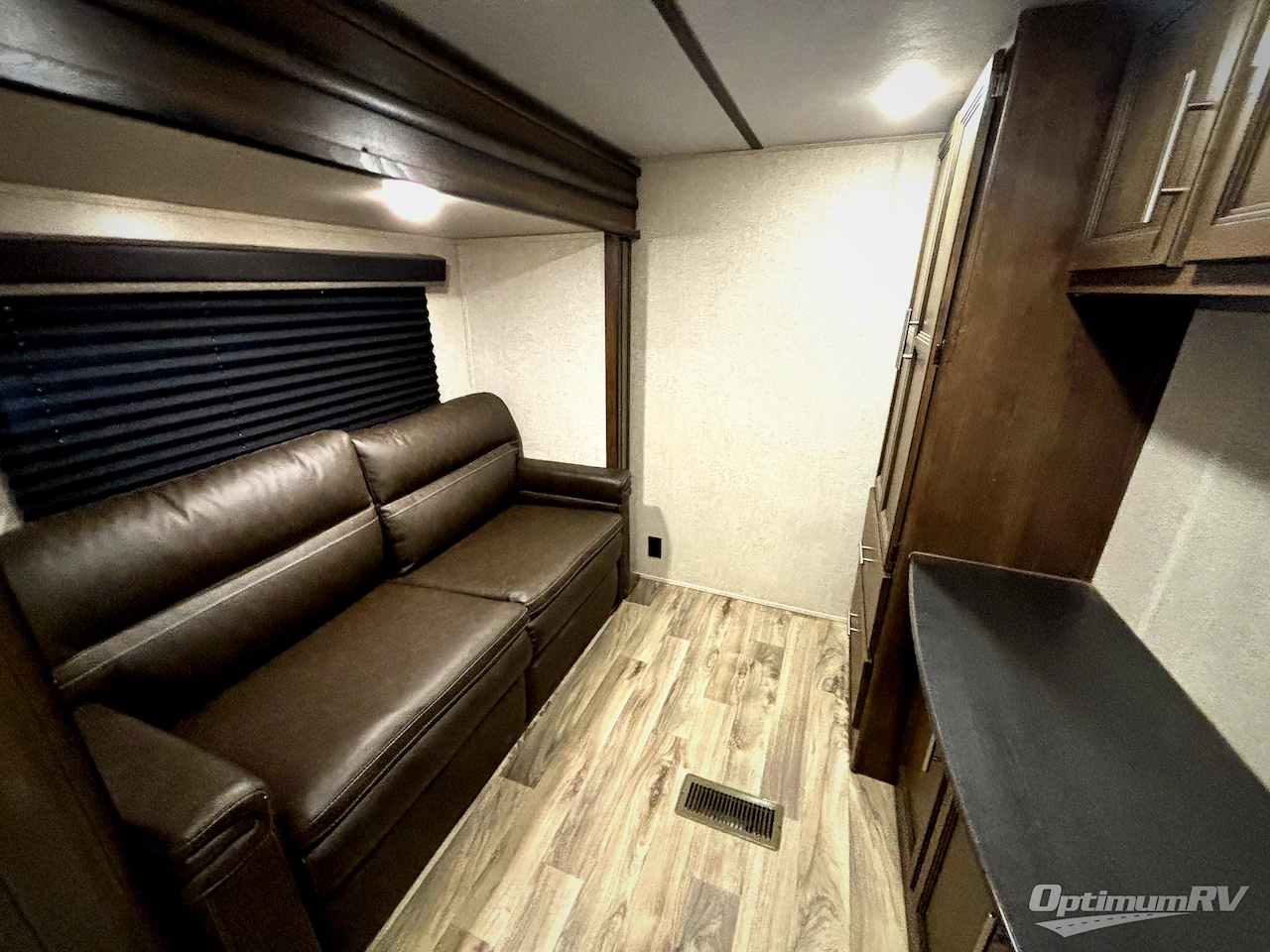 2021 Keystone Cougar 368MBI Photo 19