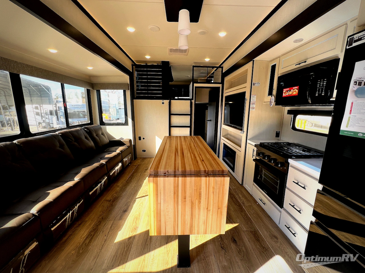 2026 Forest River Cherokee Sabre 36DBB Photo 4