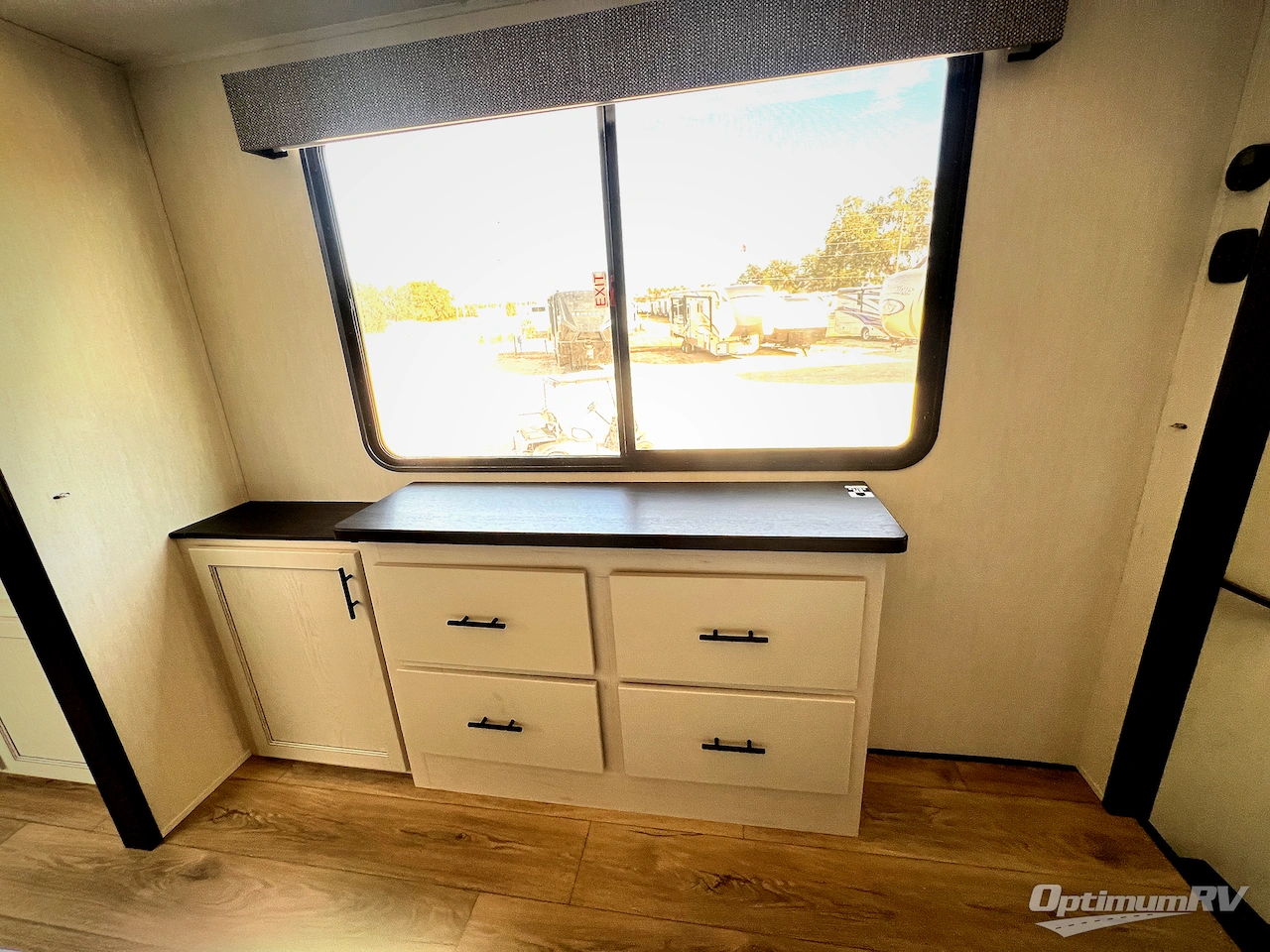 2026 Forest River Cherokee Sabre 36EST Photo 15