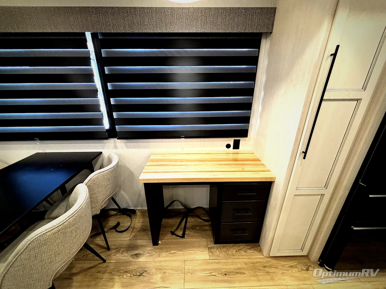 2026 Forest River Cherokee Sabre 36EST Photo 22