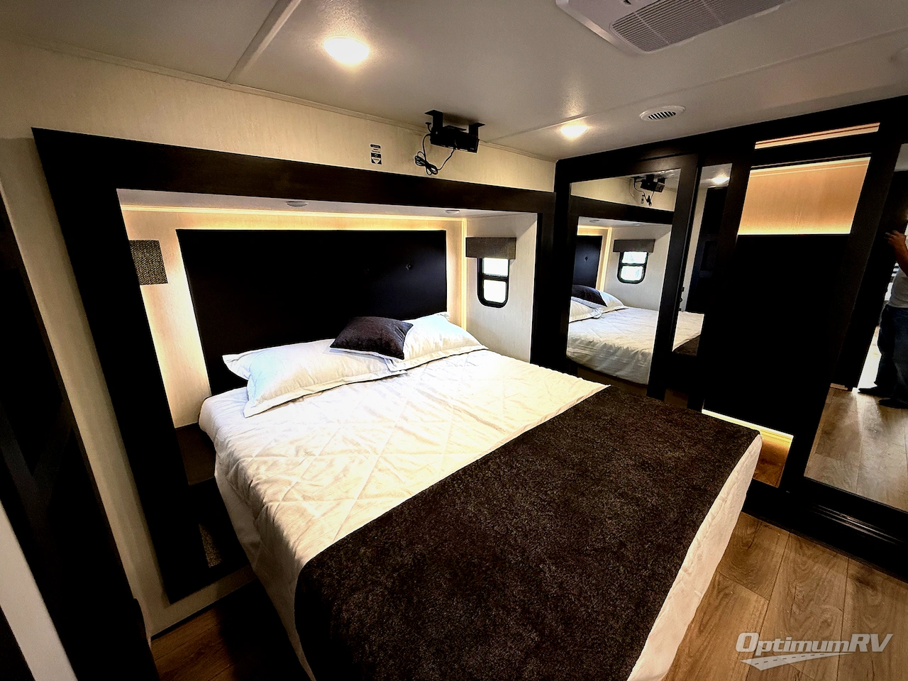 2026 Forest River Cherokee Sabre 36FLX Photo 20