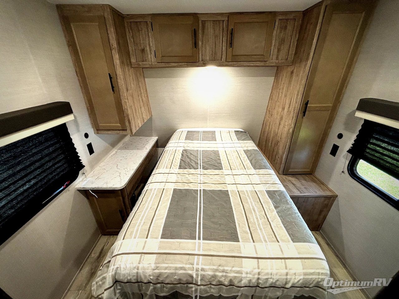 2024 Gulf Stream Kingsport Supreme Series 36FRSG Photo 7