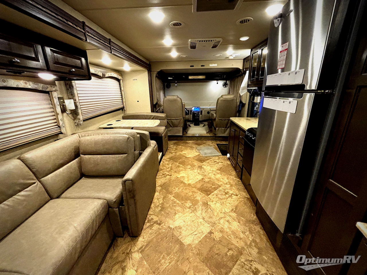 2017 Thor Windsport 35M Photo 5