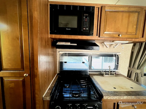 2016 Forest River Rockwood Mini Lite 2304 RV Photo 3
