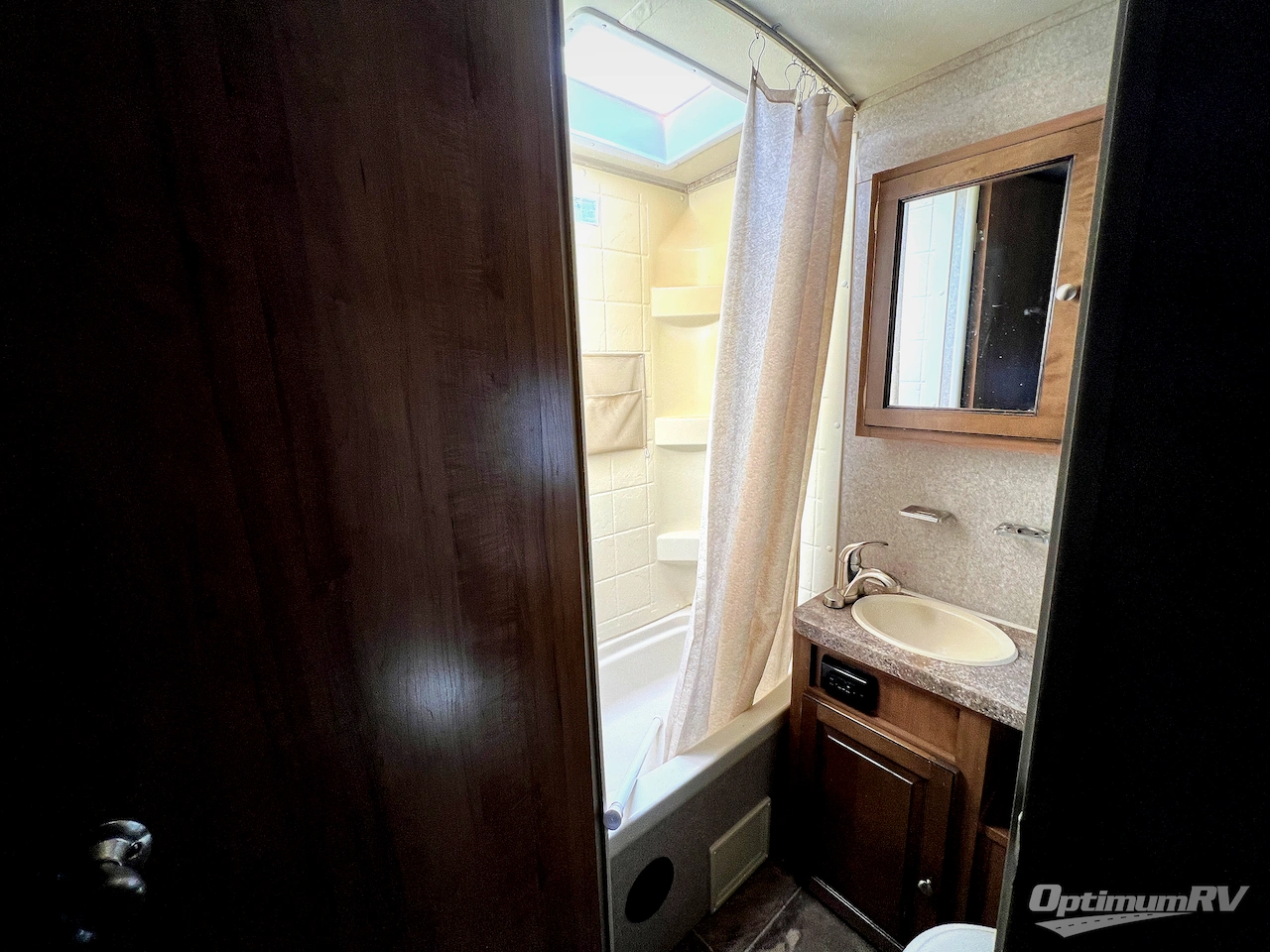 2016 Forest River Rockwood Mini Lite 2304 Photo 15