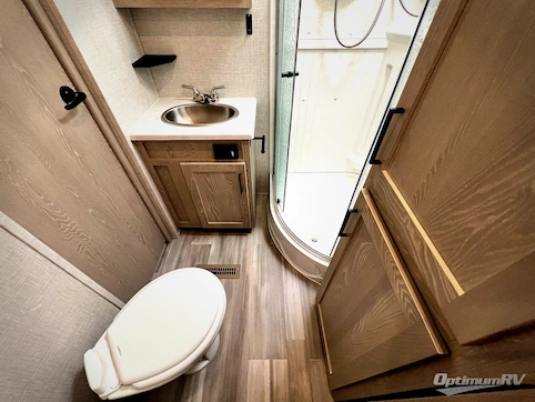 2021 Forest River Flagstaff Classic 832RKSB RV Photo 4