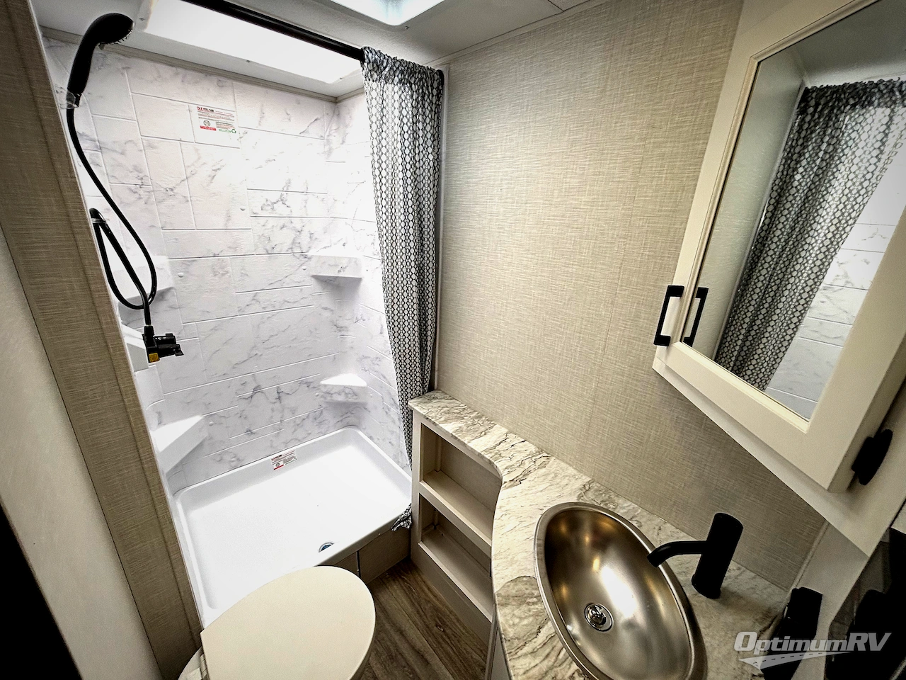 2026 Venture Stratus SR281VBH Photo 14