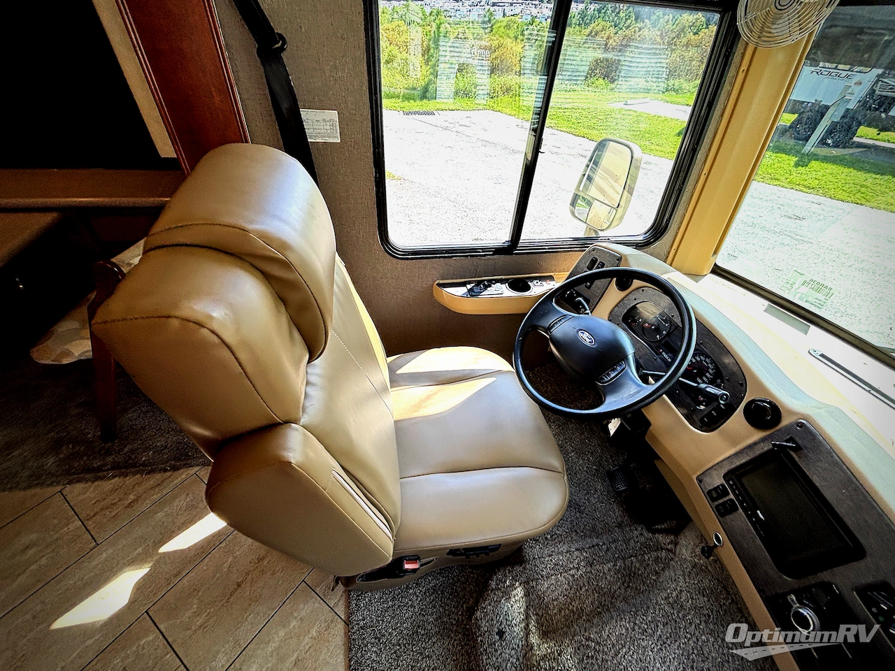 2017 Newmar Bay Star 3401 Photo 7