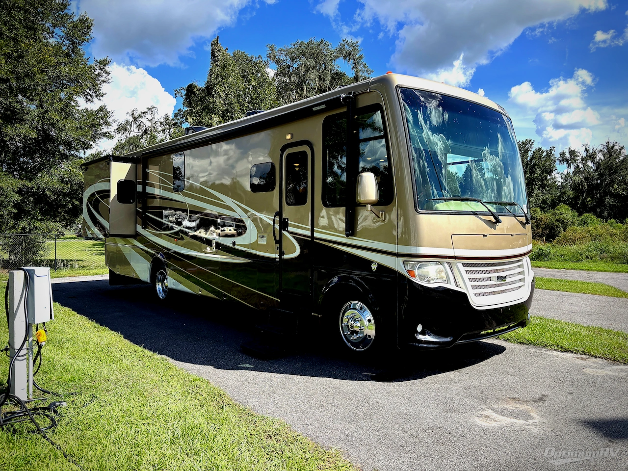 2017 Newmar Bay Star 3401 Photo 1