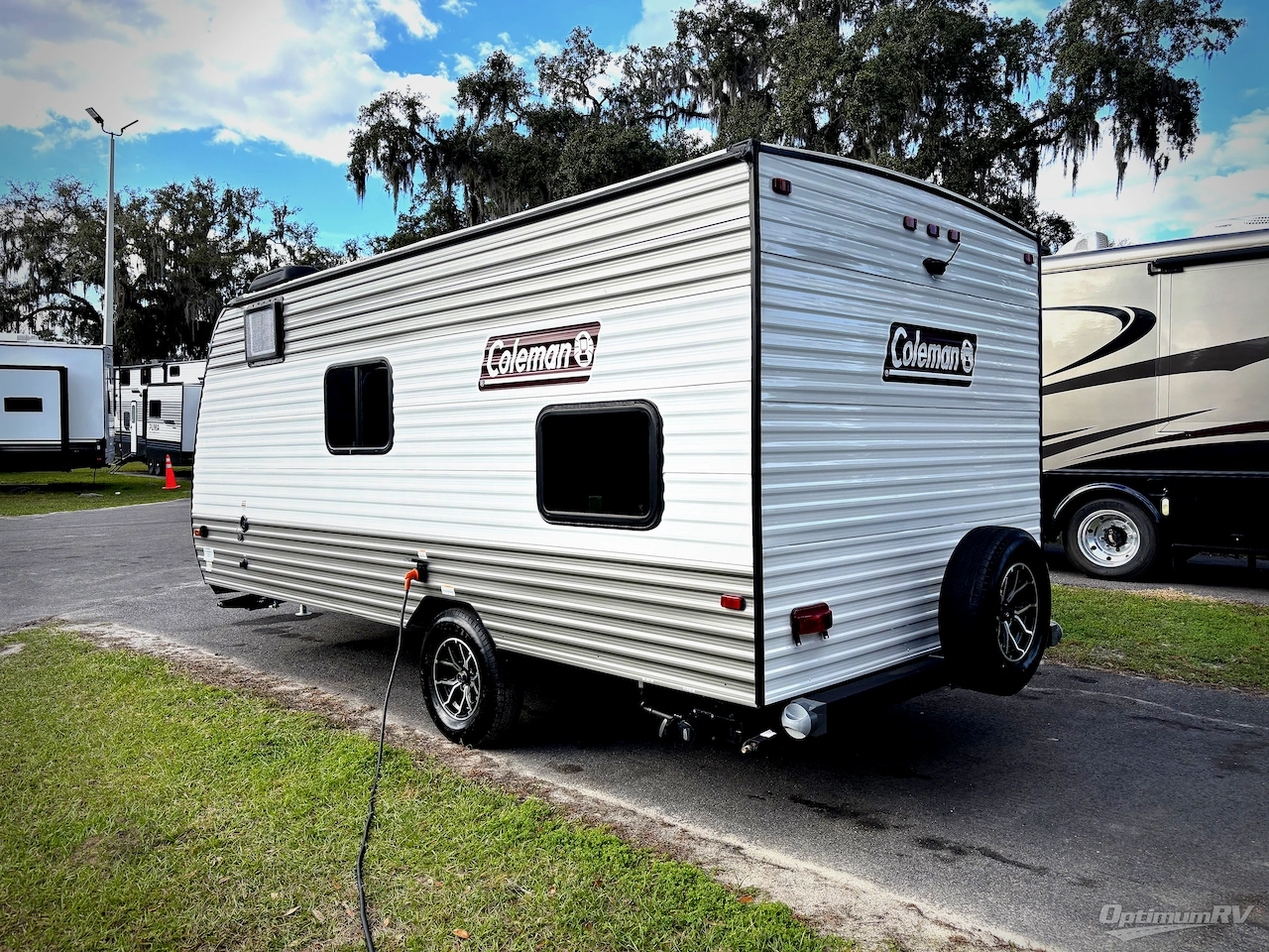 2024 Dutchmen Coleman 17B Photo 3