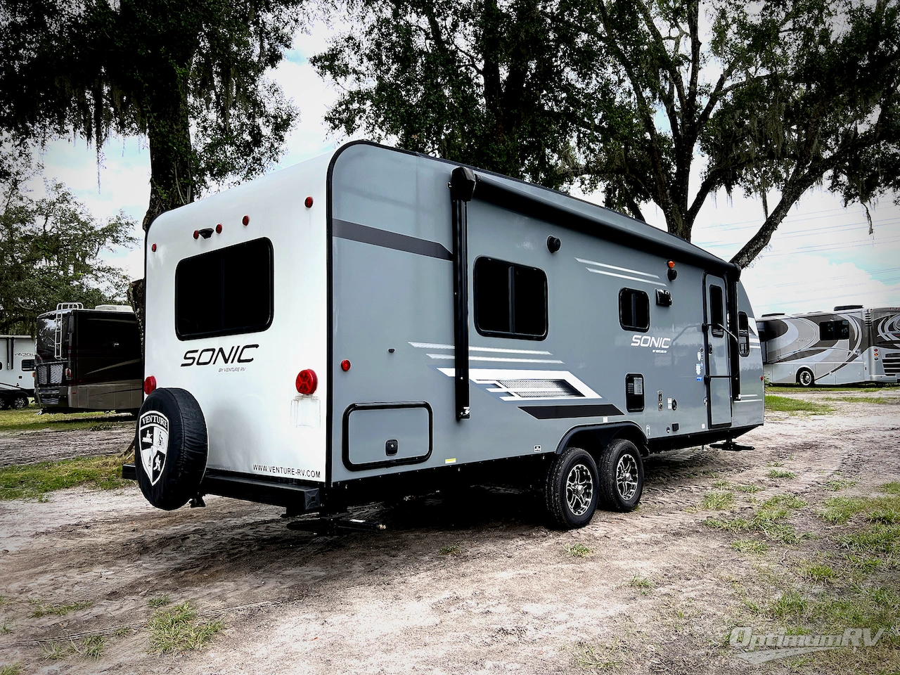 2023 Venture Sonic SN241VFL Photo 4