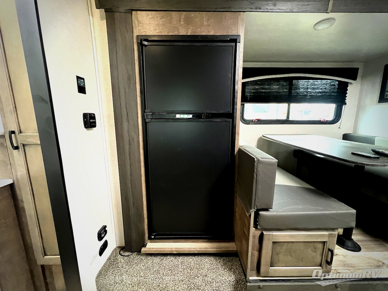 2023 Venture Sonic SN241VFL Photo 13