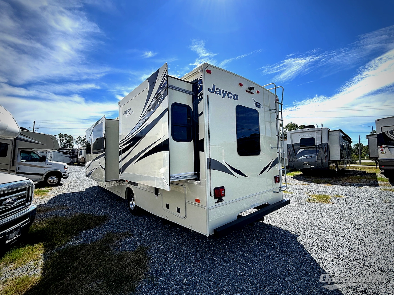 2017 Jayco Greyhawk 29MV Photo 2