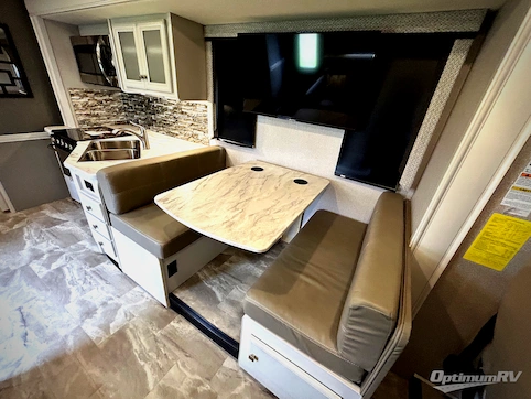 2021 Holiday Rambler Admiral 28A RV Photo 3