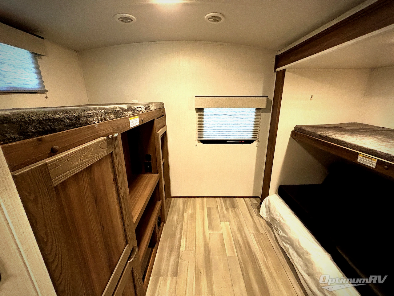 2025 Cruiser MPG 3100BH Photo 15