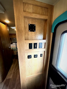 2020 Gulf Stream Vintage Cruiser 19ERD RV Photo 4